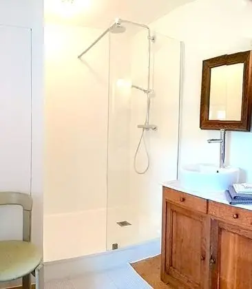 Design Tek Büyük Yataklı Oda, 1 Büyük (Queen) Boy Yatak, Bahçe Manzaralı