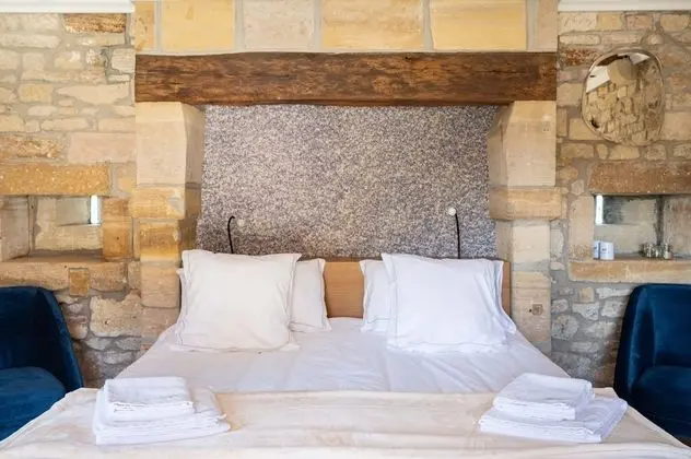 Superior Tek Büyük Yataklı Oda, Banyolu/Duşlu, Bahçe Manzaralı (Chardon Lorrain)