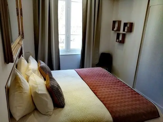 Romantic Süit, Özel Banyo, Park Manzaralı (Amoureuse)