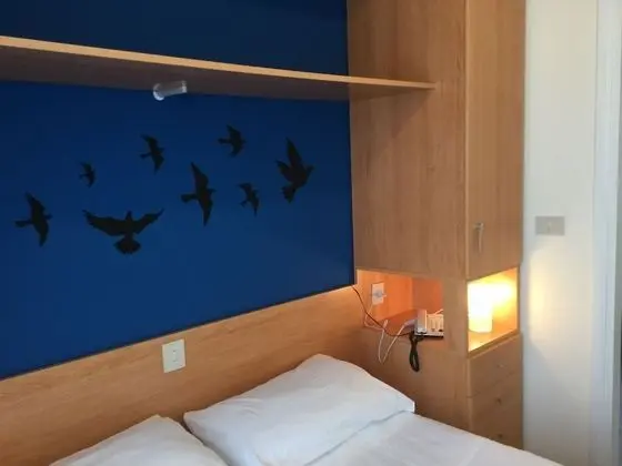 Classic Tek Büyük Yataklı Oda, 1 Büyük (Queen) Boy Yatak, Balkon, Kısmi Deniz Manzaralı