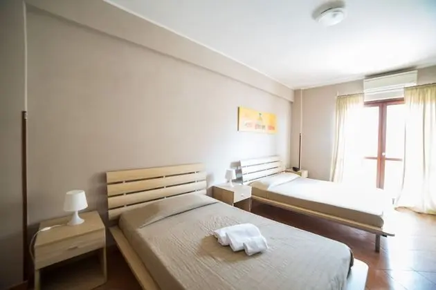 Basic Üç Kişilik Oda