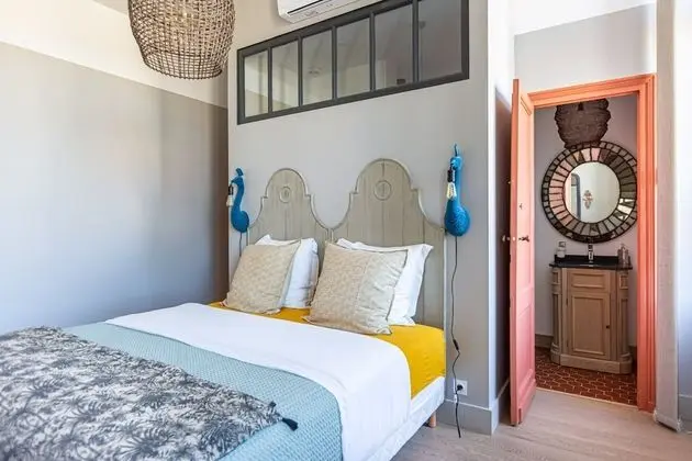 Luxury Tek Büyük Yataklı Oda, Banyolu/Duşlu (Fleur d'oranger)