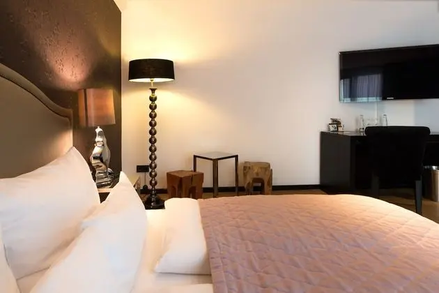 Tek Büyük Yataklı Oda, Şehir Manzaralı