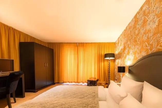 Tek Büyük Yataklı Oda, Şehir Manzaralı