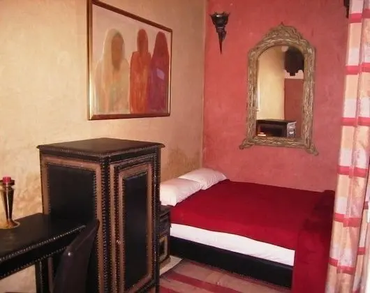 Tek Büyük Yataklı Oda