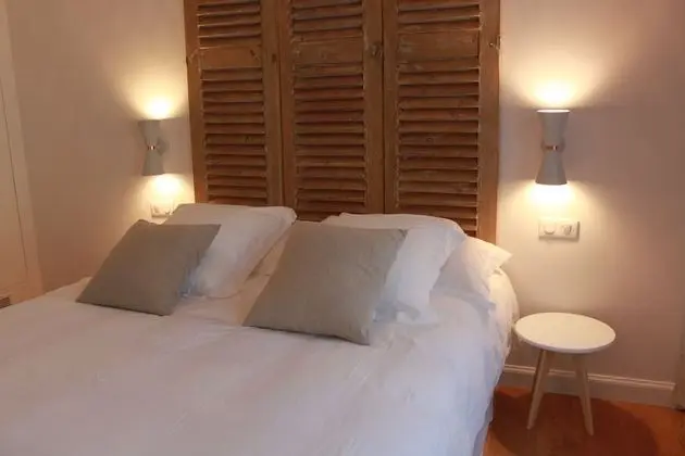 Tek Büyük Yataklı Oda, Balkon (Jardin Public)