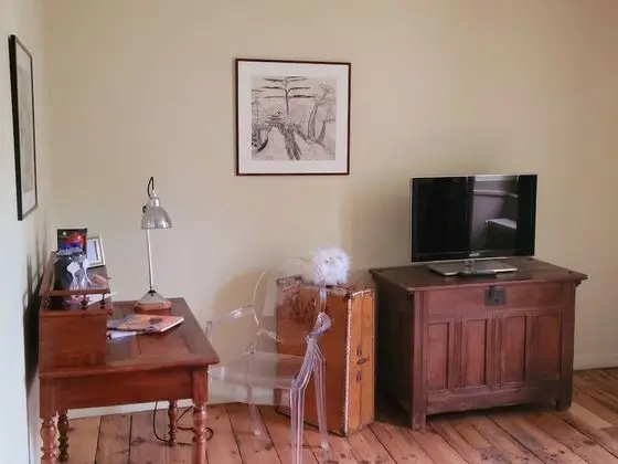 Superior Tek Büyük Yataklı Oda, Banyolu/Duşlu, Bahçe Manzaralı (Deluxe Vinh-Long)