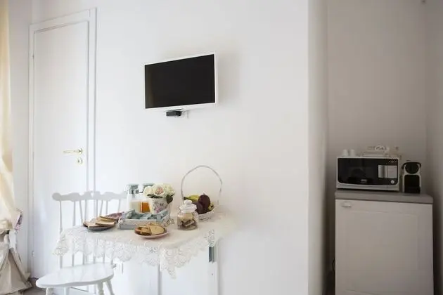 Classic Tek Büyük Yataklı Oda, Şehir Manzaralı (Bouton de Rose)