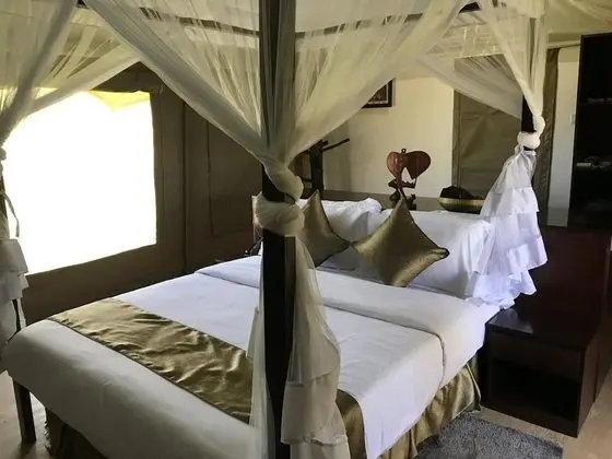 Luxury Çadır, 1 Büyük (Queen) Boy Yatak, Sigara İçilmez
