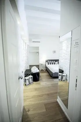 Üç Kişilik Oda