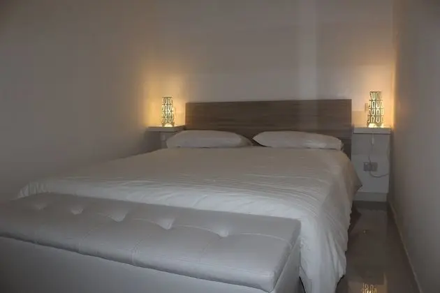 Stüdyo, Küçük Mutfak (La Dependance)