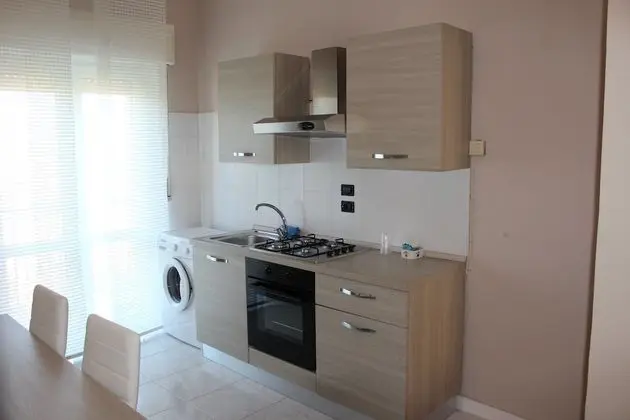 Stüdyo, Küçük Mutfak (La Dependance)