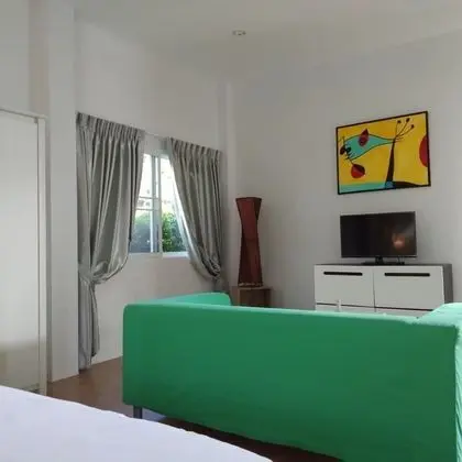Deluxe Suite with Pool View