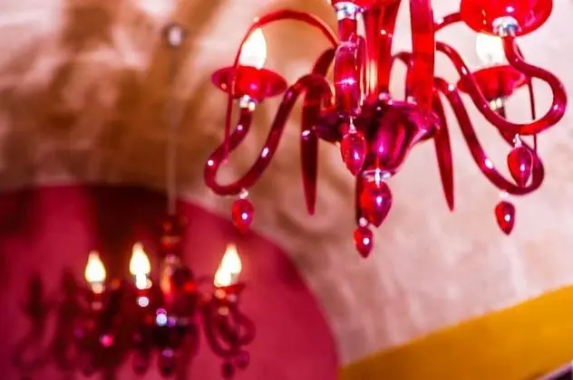 Deluxe Oda, 1 Büyük (Queen) Boy Yatak ve Çekyat (1)