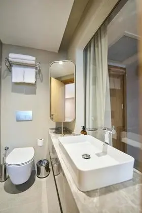 Deluxe Üç Kişilik Oda