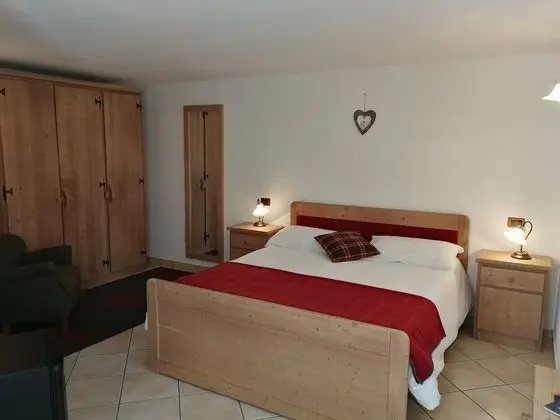 Tek Büyük Yataklı Oda