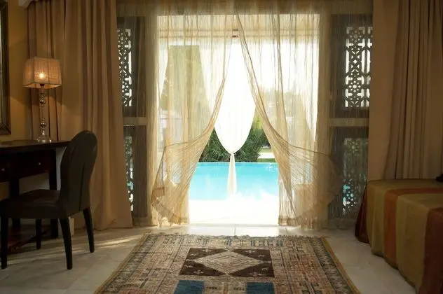 Tek Büyük Yataklı Oda, 1 Çift Kişilik Yatak, Sigara İçilmez