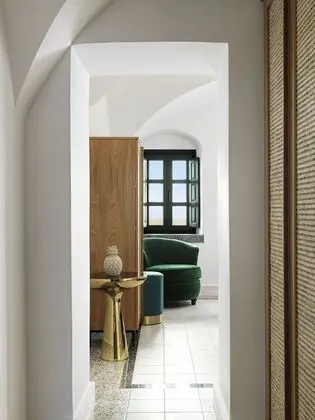 Mansion 2 Bedroom Suite