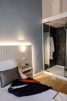 Deluxe Tek Büyük Yataklı Oda, 1 Büyük (Queen) Boy Yatak, Sigara İçilmez, Şehir Manzaralı