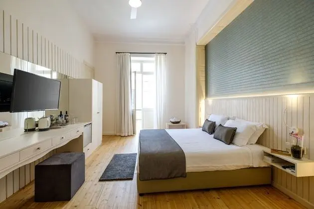 Deluxe Tek Büyük Yataklı Oda, 1 Büyük (Queen) Boy Yatak, Sigara İçilmez, Şehir Manzaralı