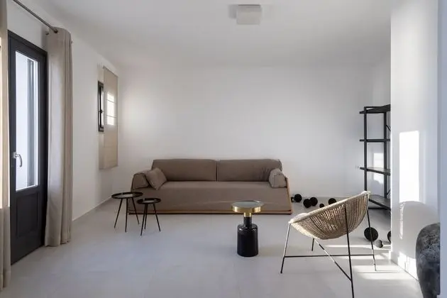 Deluxe Apartment Semi Private Pool with Sea View