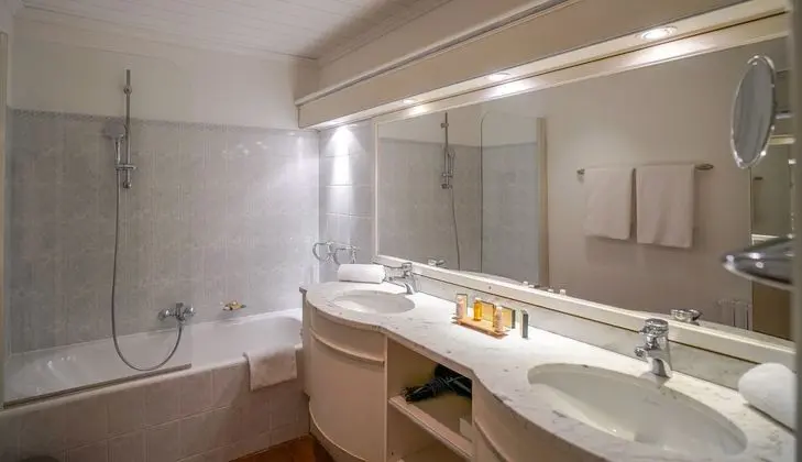 Tek Büyük Yataklı Oda (Standard)