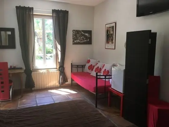 Tek Büyük Yataklı Oda