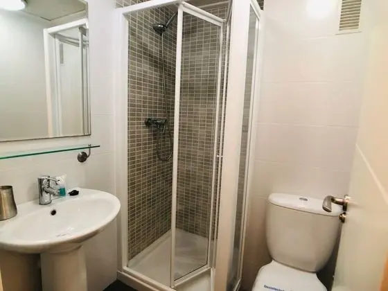 Apart Daire, 2 Yatak Odası (1 2C)