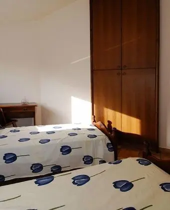 Tek Büyük veya İki Ayrı Yataklı Oda