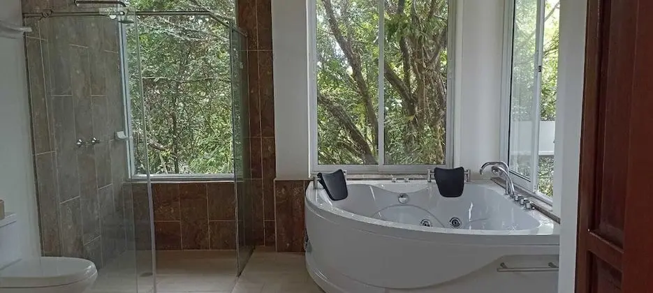 Elite Tek Büyük Yataklı Oda