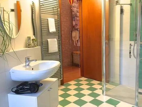 Üç Kişilik Oda, Balkon, Bahçe Manzaralı