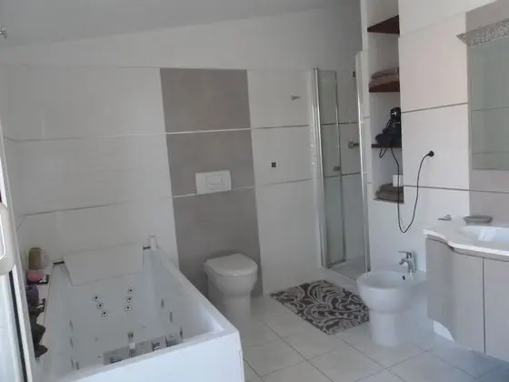 Deluxe Üç Kişilik Oda, 1 Yatak Odası, Tepe Manzaralı