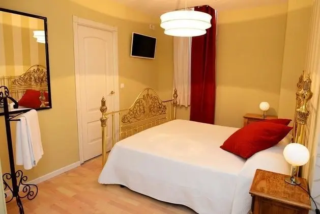 Tek Büyük Yataklı Oda