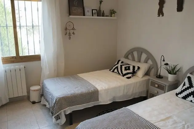 Standard İki Ayrı Yataklı Oda, Ortak Banyo