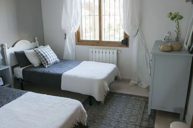 Standard İki Ayrı Yataklı Oda, Ortak Banyo