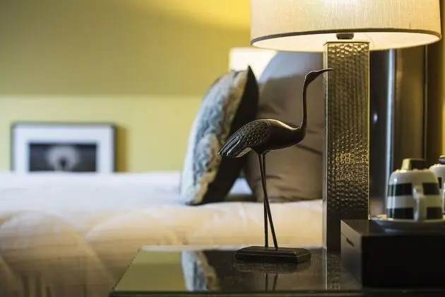 Büyük Yataklı Tek Kişilik Oda