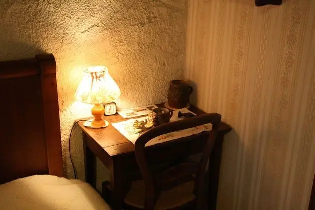 Standard Üç Kişilik Oda, Teras, Bahçe Manzaralı