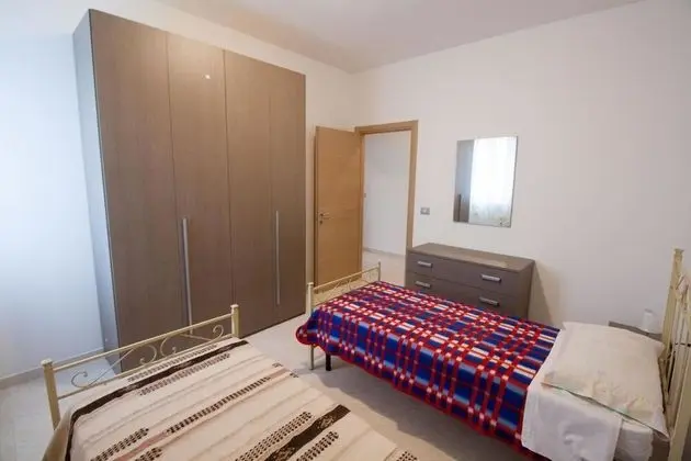 Tek Büyük veya İki Ayrı Yataklı Oda