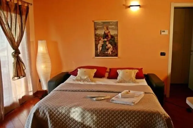 Tek Büyük Yataklı Oda