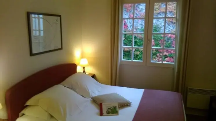 Comfort Tek Büyük Yataklı Oda, Avlu Manzaralı
