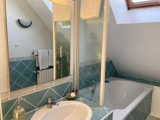 İki Ayrı Yataklı Oda, Banyolu/Duşlu (Le Grenier)