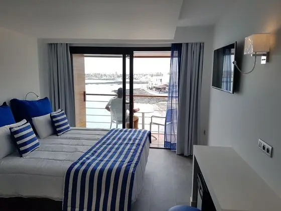 Suit Sea View
