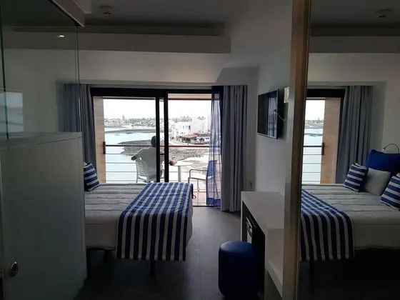 Suit Sea View