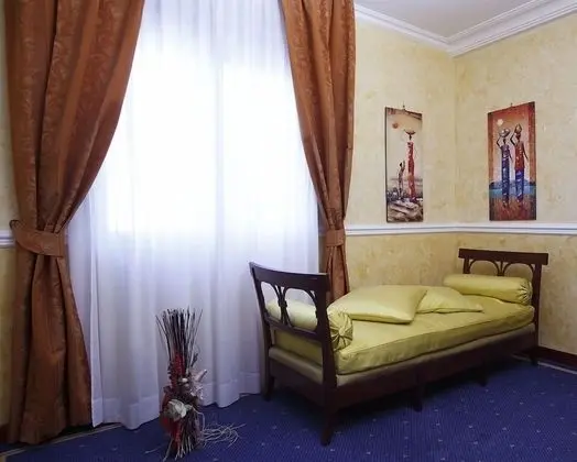 Tek Büyük veya İki Ayrı Yataklı Oda