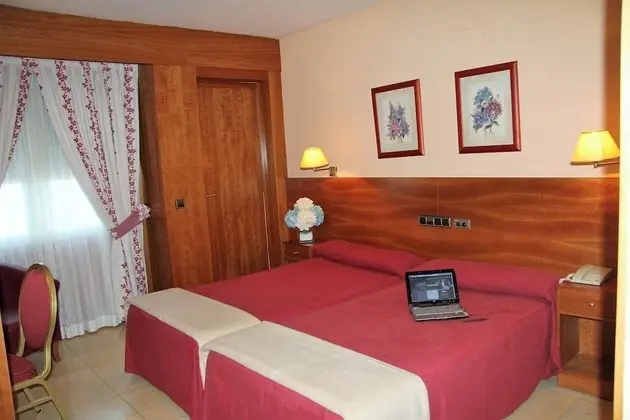 Tek Büyük Yataklı Oda (Extra bed)