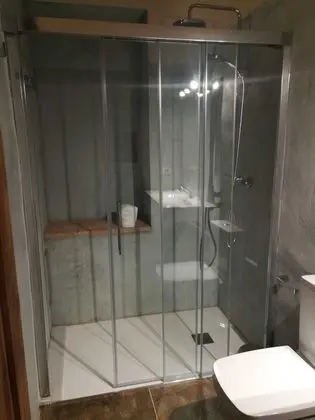 Standard Tek Büyük Yataklı Oda, Havuz Manzaralı