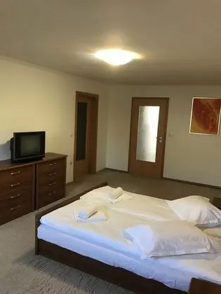 Tek Büyük Yataklı Oda, Şehir Manzaralı