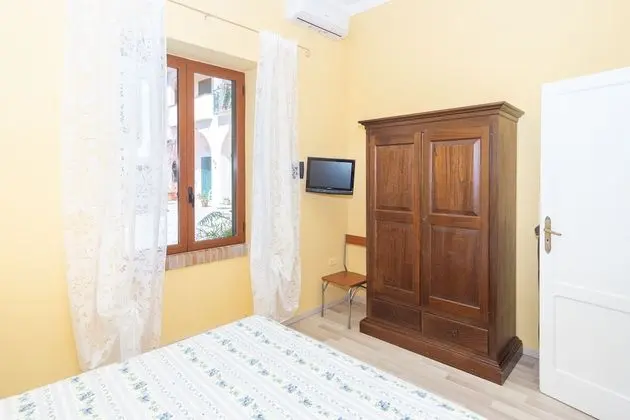 Apart Daire (secure parking/colazione inclusa)