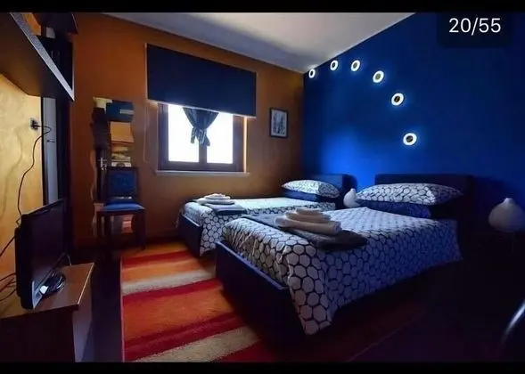 Tek Büyük veya İki Ayrı Yataklı Oda