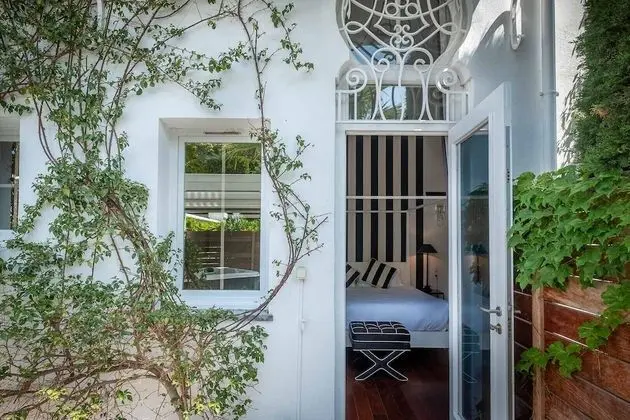 Deluxe Tek Büyük Yataklı Oda, Teras, Park Manzaralı